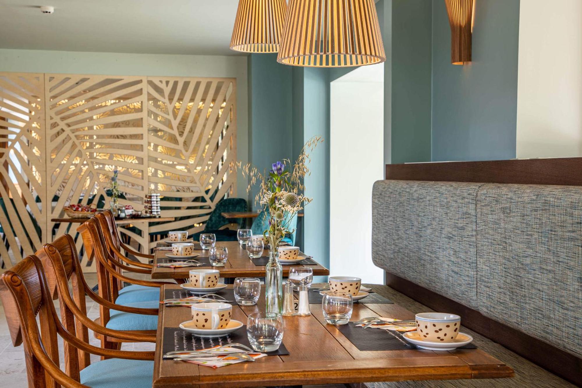 Domaine Du Roncemay - Hotel, Restaurants, Spa & Golf Aillant-sur-Tholon Exterior foto